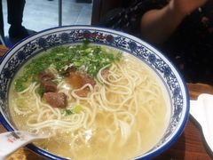 -东大桥小国抻面烧烤(长通路店)