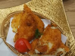 三文鱼芝士可乐饼-怡星料理(汉川店)