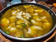 激情花椒鱼-有红鸡毛店·川菜(建设路店)