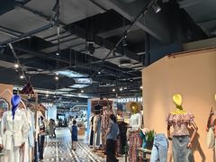 -胖东来生活广场(健康路店)