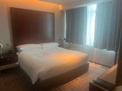 -上海龙之梦万丽酒店