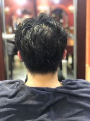 -十六番发型师事务所