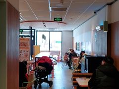 大堂-麦当劳(玉桥中路店)