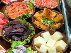 -黔有有贵州酸汤夺夺粉火锅(五味十字店)