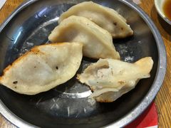 -黄阿姨锅贴大王(万航渡路店)