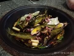 -忆乡情铁锅炖鱼饭店(延庆店)