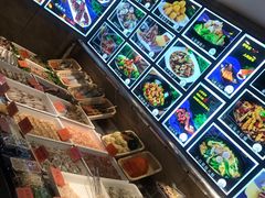 -马路边上·小海鲜烧烤(八一路店)