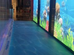 -银泰百货(厦门国贸中心店)