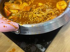 芝士年糕火锅-米字旁先锋韩餐(茂业天地店)