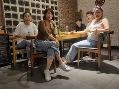 -苹果树下艺术餐厅(宋庄店)