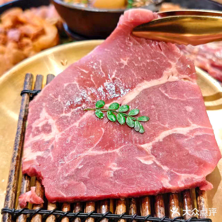广州的这家贵州非遗烤肉好好吃！