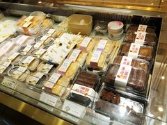 零售区-格瑞思GRACE(江宁金鹰店)