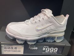-NIKE上海青浦换季优惠店