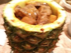 鳳梨咕嚕-唐宫小聚(新港中心店)