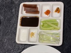 -正德楼果木烤鸭·渔家菜(东港店)