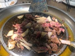 -石记东北风味烤肉店(子固路店)