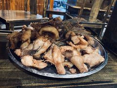 -肖肖酸萝卜鱼火锅(总店)