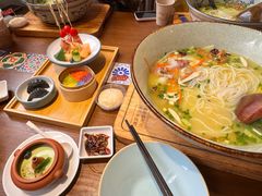 -芸南道·过桥米线(昆明老街旗舰店)