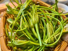 -阿婆情腊排骨火锅·野生菌季(古城旗舰店)