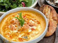 三文鱼菠菜焗烤意面-O'mills Sourdough Bakery&Bistro(永嘉路店)
