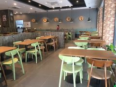 大堂-苗乡米线(建军路店)