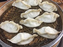 -清真老铁家灌汤包