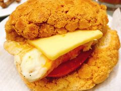 招牌菠萝包-华嫂冰室(湾仔店)