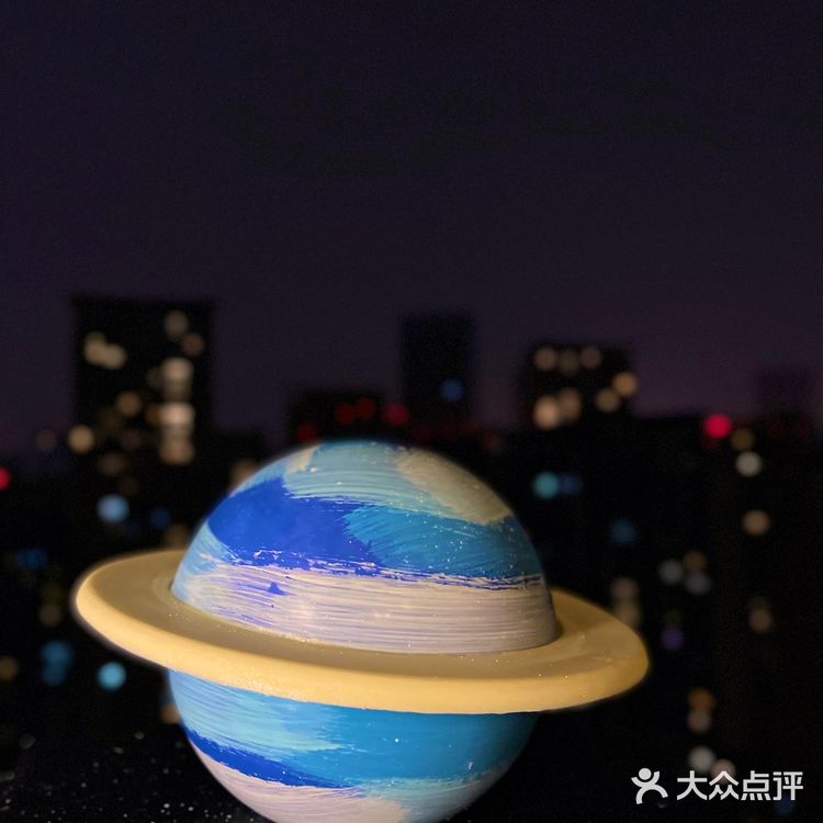 夜空中最亮的星球蛋糕‼️我也终于拥有