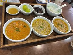 -蟹上黄·蟹黄面·江南糖水(人民广场店)