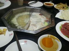 -重庆德庄火锅(体育中心店)