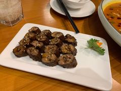 卤鸭脖-莲餐厅·湖北菜·藕汤老手艺(愚园路店)