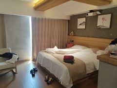 -闲隅江景艺术酒店(解放碑洪崖洞总店)