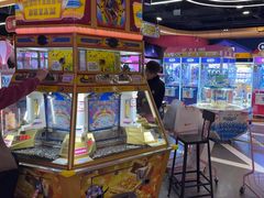 -爱玩嘉年华(龙湖杭州金沙天街店)