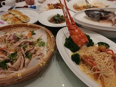 -千灯盛汇·头牌粤菜(致越优城店)