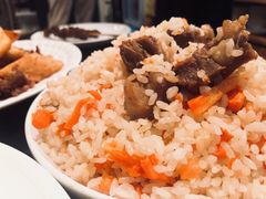 手抓饭-阿里家·新疆烤肉酒場 by MIG