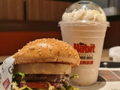 -The Habit Burger Grill 哈比特汉堡(复兴soho店)