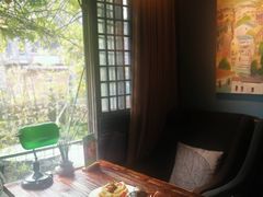 靠窗位-一縷炊煙(南长街店)