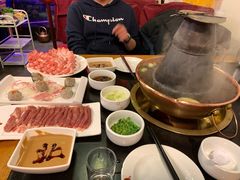 手打鲜虾滑-北门涮肉·炭火铜锅涮肉(什刹海店)