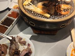 -山焱·炭火自助烤肉(周浦万达店)