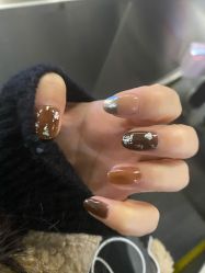 -Momo nail 日系美甲