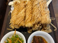 泡椒卷饼配馓子-木桶记臭鳜鱼·安徽非遗名菜(火车站白马老店)