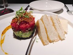 牛肉塔塔配牛油果黑橄榄酱-Solo(衡山路店)