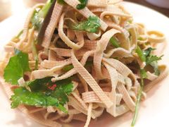 -哇蛙牛功夫面渝都料理(龙阳广场店)
