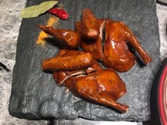 脆皮乳鸽-悦秀·高级粤菜