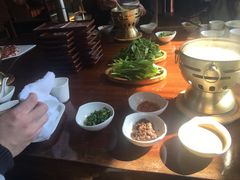 -慢丽江·云南野生菌土鸡锅(西山店)
