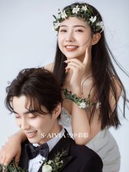 -雪中彩影婚纱摄影·微光艺术中心