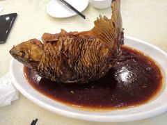 罾蹦鲤鱼-奥华餐厅·老张记(台基厂店)