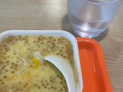 -满记甜品(优客百盛店)