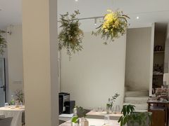 -春树下·树屋花房西餐厅(罍街AS1980店)