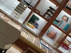 -三叶眼镜城(八佰伴店)